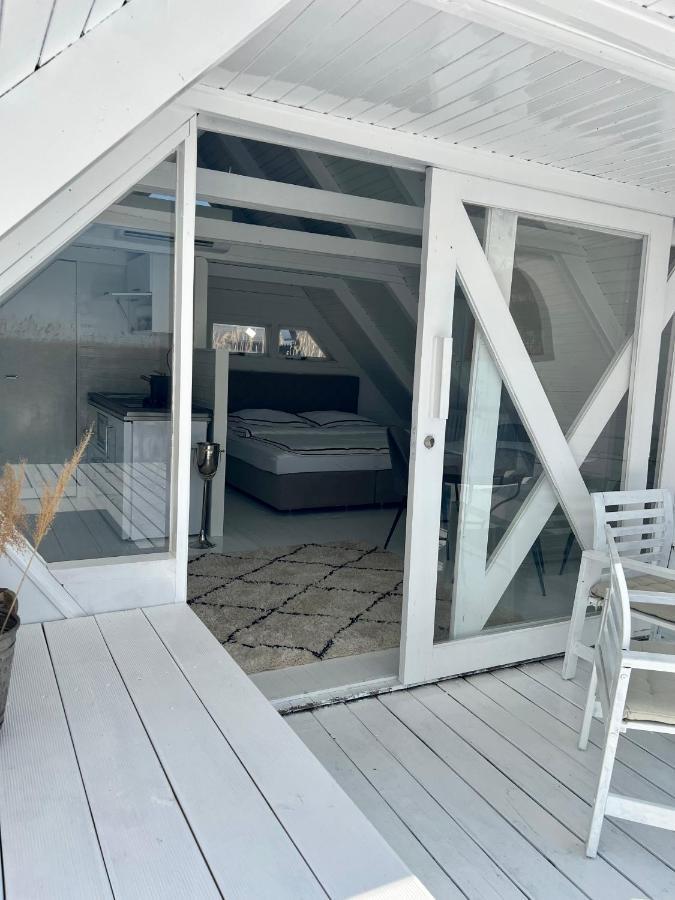 Seehuette Neusiedlersee - Strandhaus, Elektroboot Inklusive Rust Εξωτερικό φωτογραφία